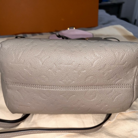 Louis Vuitton Montsouris Backpack - Picture 6 of 12